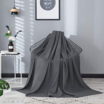 Top 15 Best Bed Throws and Blankets in 2019 - Complete Guide